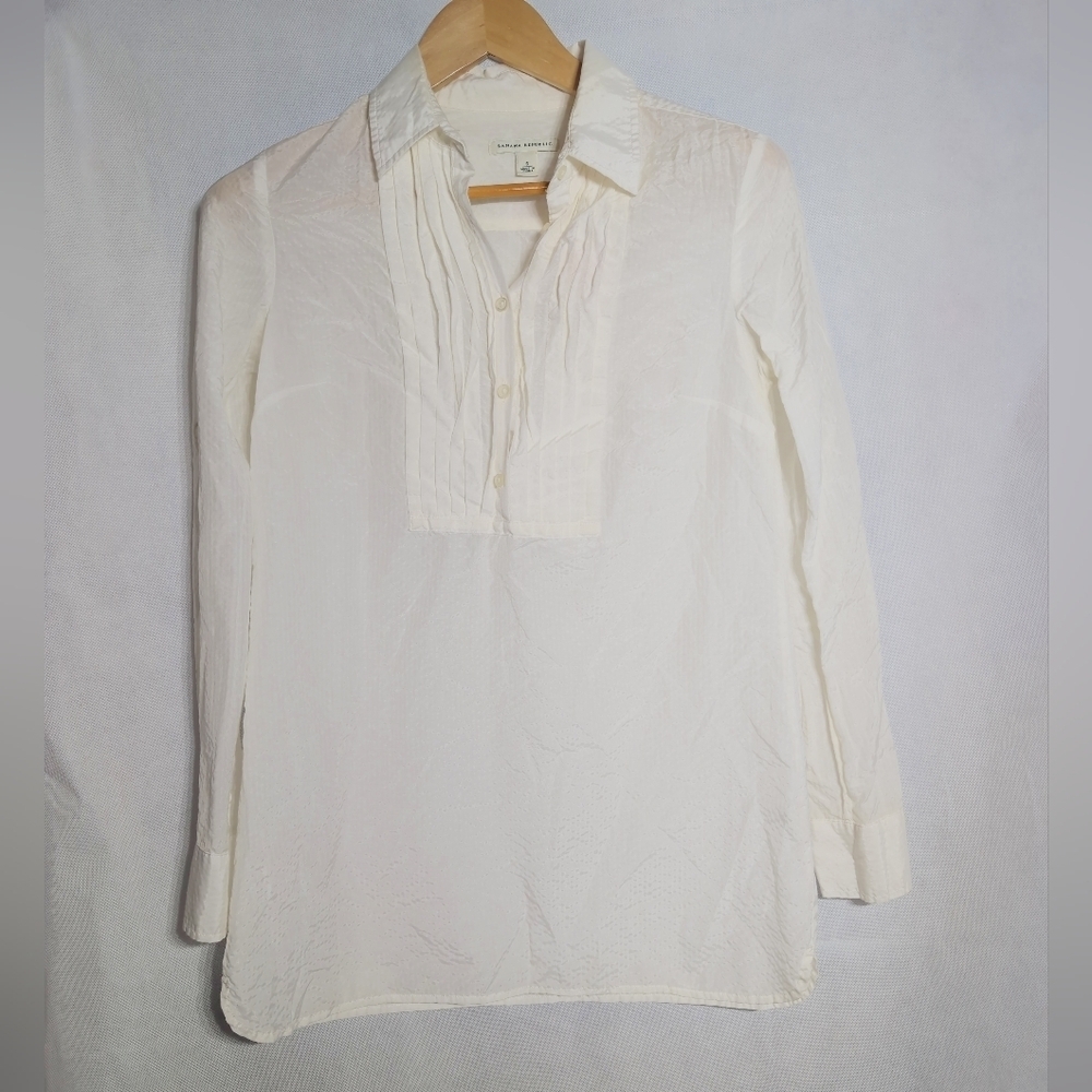 Banana Republic White Silk Blend Pleated Button-Down Shirt